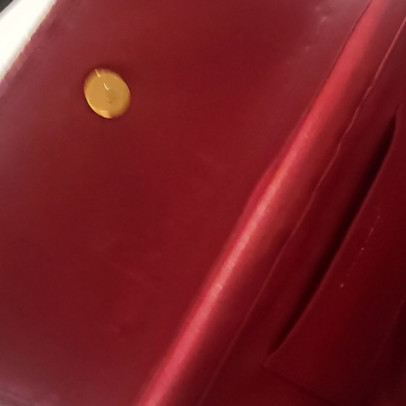 CHANEL Red Wicker Classic Flap Shoulder Bag - Picture 4 of 10